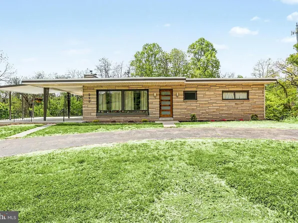 529 Old York Rd, New Cumberland, PA 17070