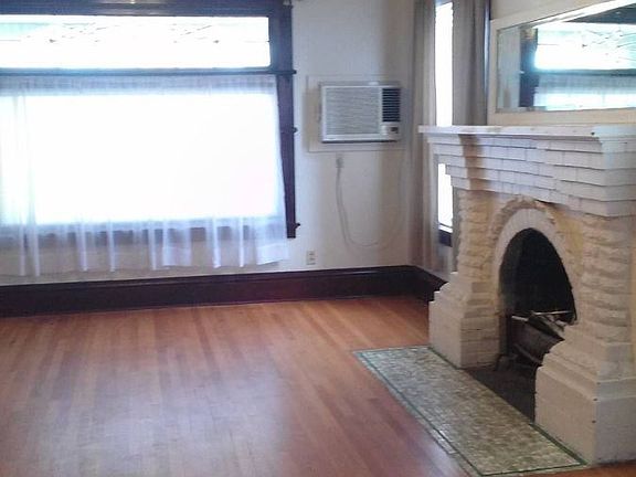 3rd image of 336 S Palouse St APT 1