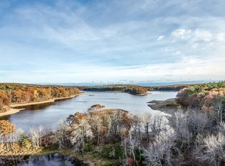 17 Crowningshield Dr, Paxton, MA 01612