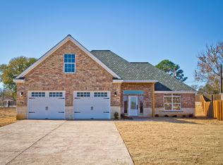 728 Linus Ln, Hideaway, TX 75771