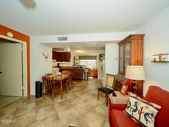 5th image of 303 S Paseo Madera Unit B
