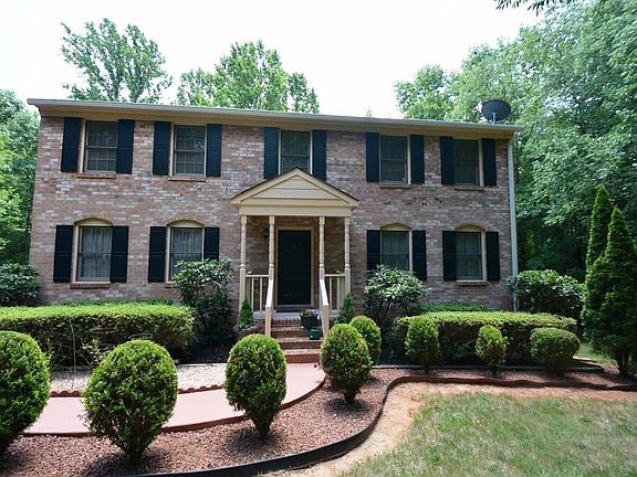 2nd image of 200 Merrywood Dr