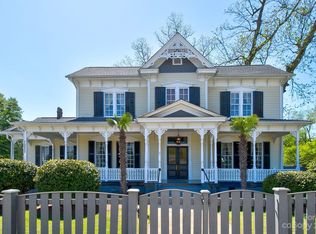 233 S Vanderhorst St, Winnsboro, SC 29180