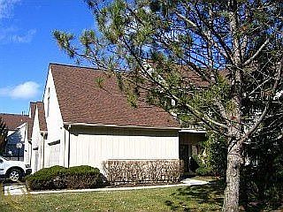5th image of 29269 Laurel Dr #1