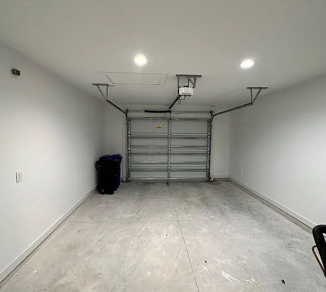 455 S Volusia St — Photo 14