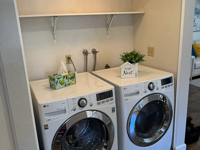 5192 Makati Cir — Photo 13