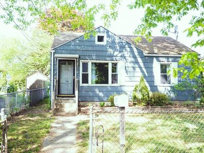 54 Georgetown St, Springfield, MA, 01104