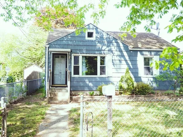54 Georgetown St, Springfield, MA 01104