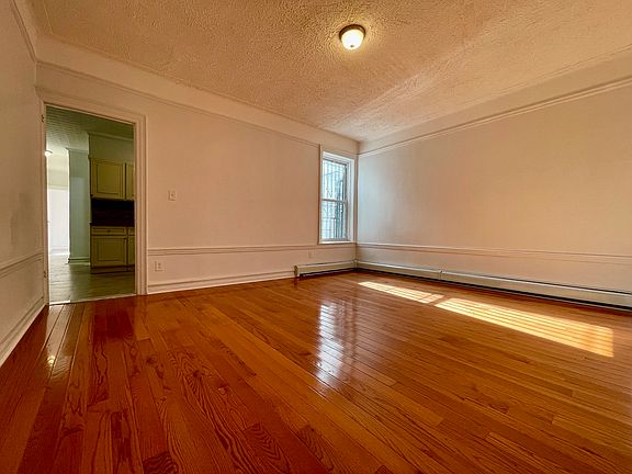 2nd image of 332 Midwood St #1