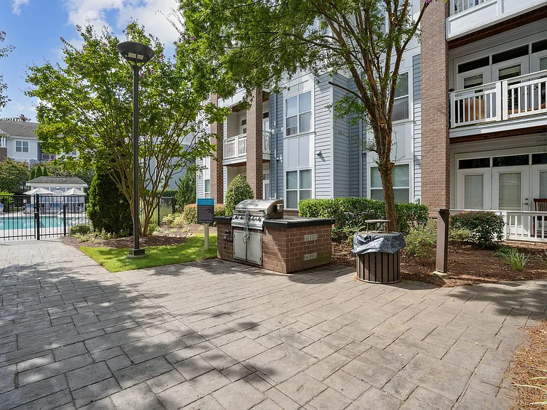 Greylyn Estates — Photo 22