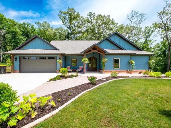 4032 Eagle Valley Dr, Benton, AR 72019