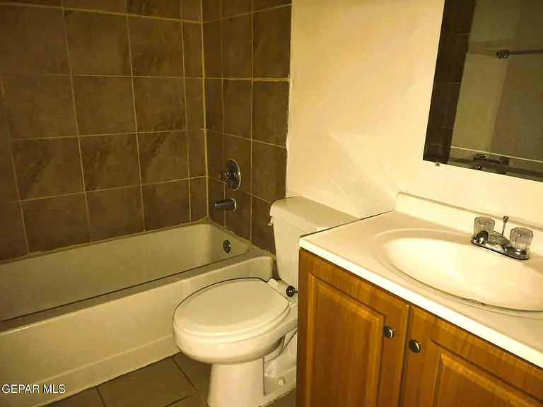 9488 Landry McKee Ln #A — Photo 18