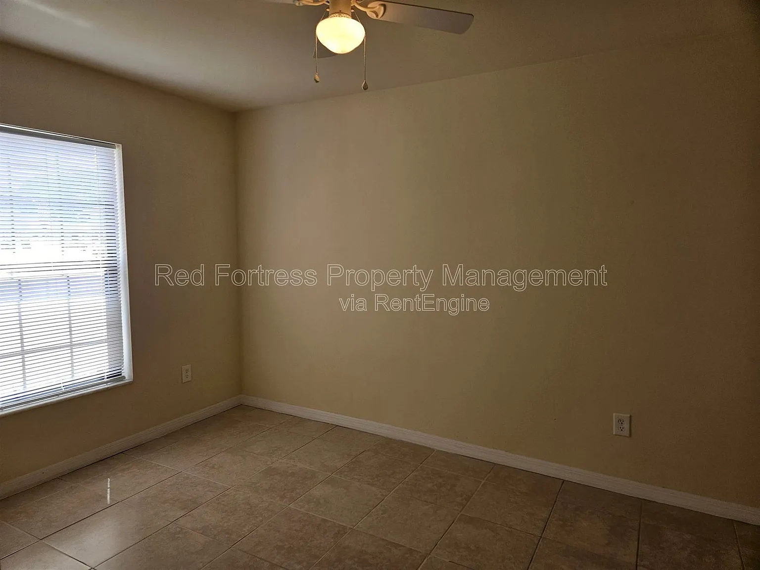 3 bed, 2.0 bath, 1200 sqft, $1,500 — Photo 3