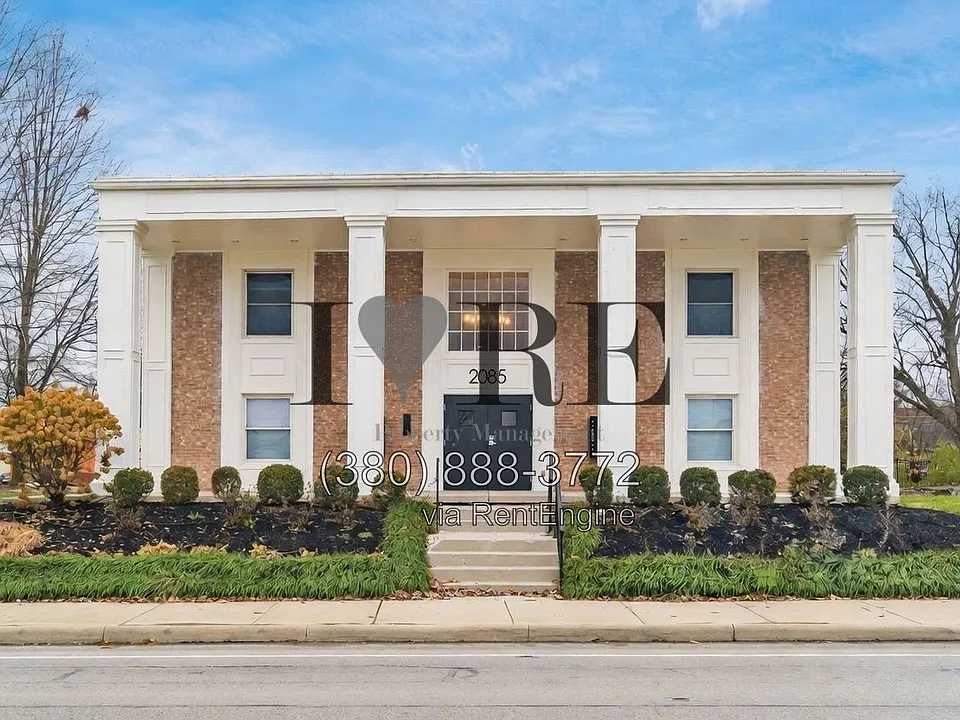 2085 W Broad St #204