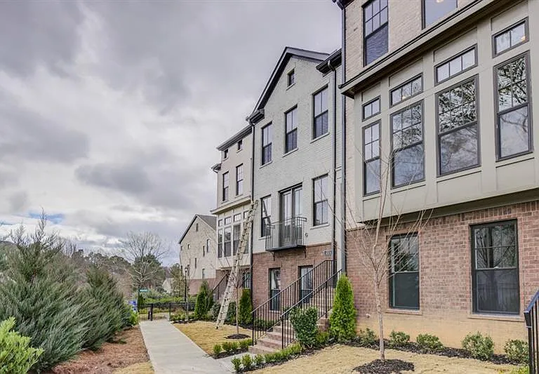 4304 Walsh Dr — Photo 3