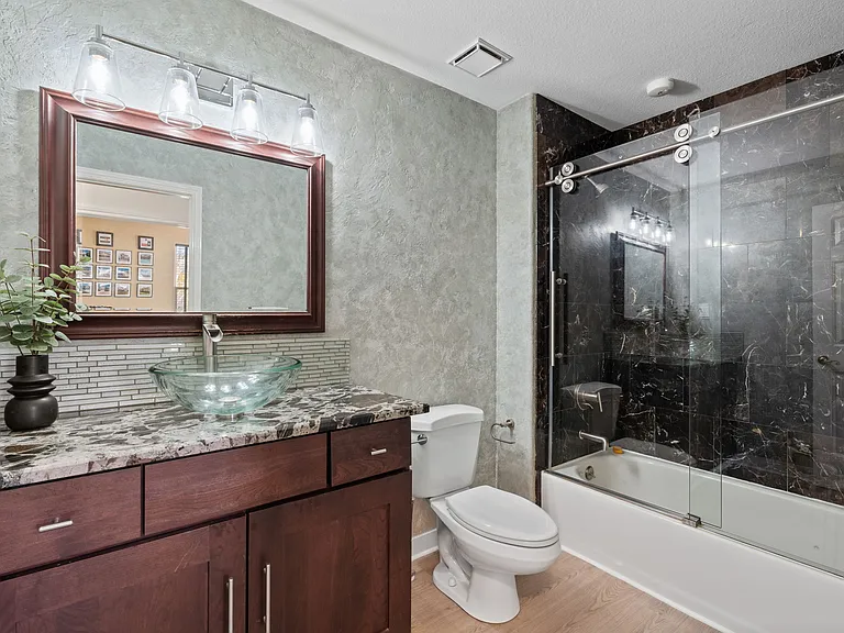 4350 Reginold Ct — Photo 33