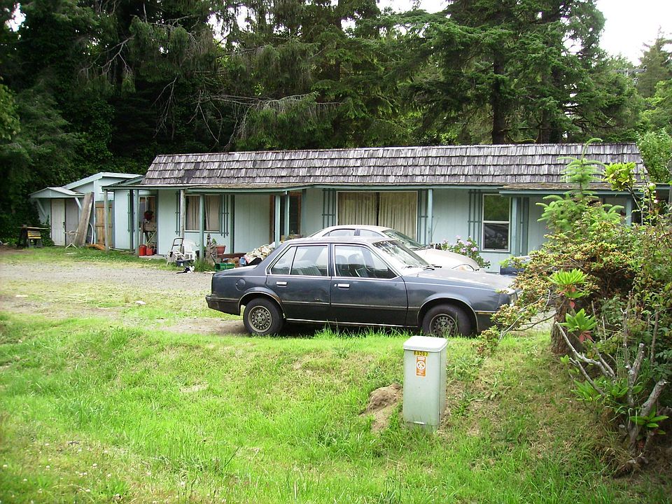 2nd image of 89271 Highway 101