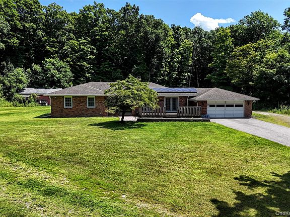 2nd image of 180 Old Dutch Hollow Road
