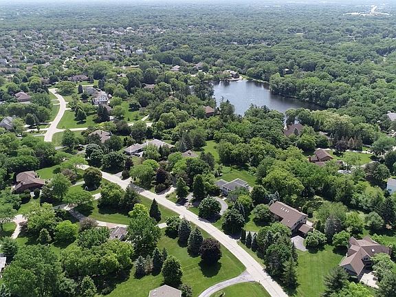 2nd image of 22365 W Thornridge Dr