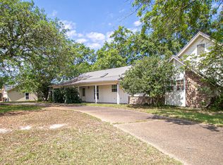 667 N Haven Dr, Biloxi, MS 39532