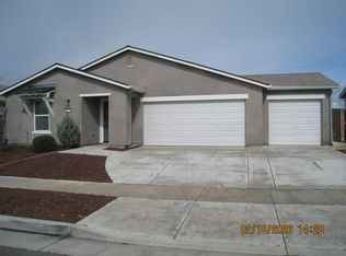 2272 Sanders Ct, Los Banos, CA 93635