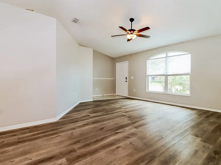 8403 Yearling Ln — Photo 5