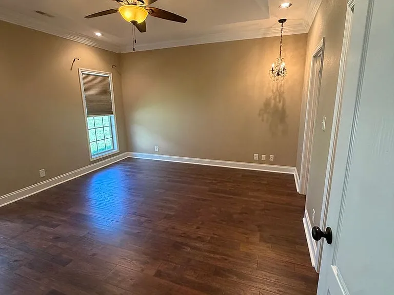 266 Turnberry Cir — Photo 13