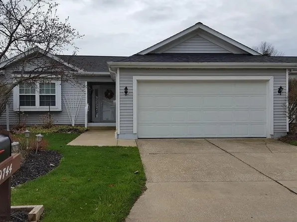 9744 Gamekeeper Ct Unit 2, Mentor, OH 44060