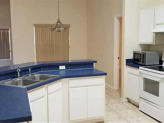 4th image of 437 Peppermill Cir
