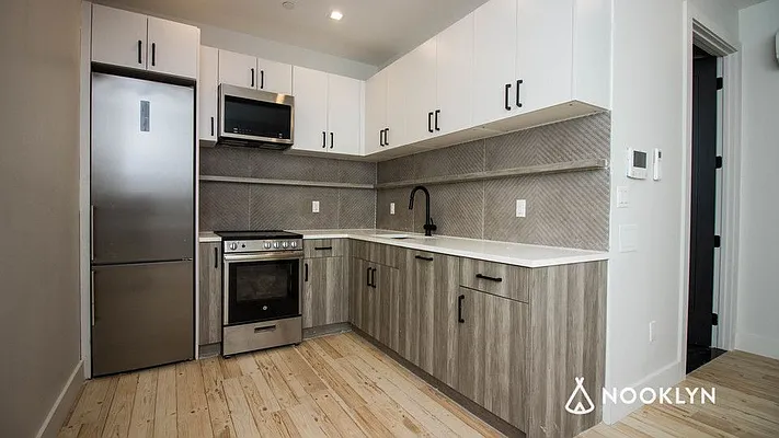 Rented by Nooklyn NYC LLC | media 3