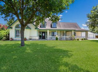 1133 Schuenemann Rd, Seguin, TX 78155