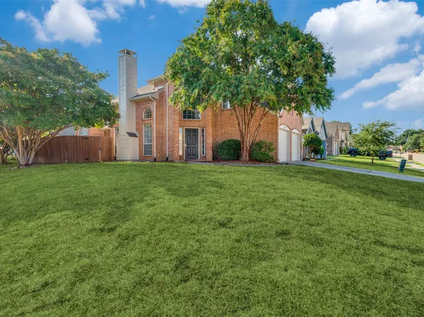 2095 Montclair Ln, Lewisville, TX 75067