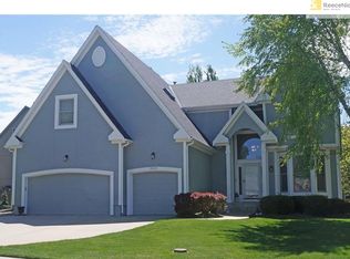 9009 W 148th St, Overland Park, KS 66221