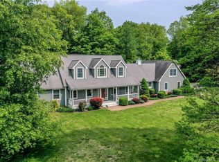 110 Washington Ridge Rd, New Milford, CT 06776