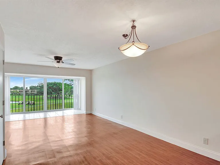 4539 Luxemburg Ct #304 — Photo 8