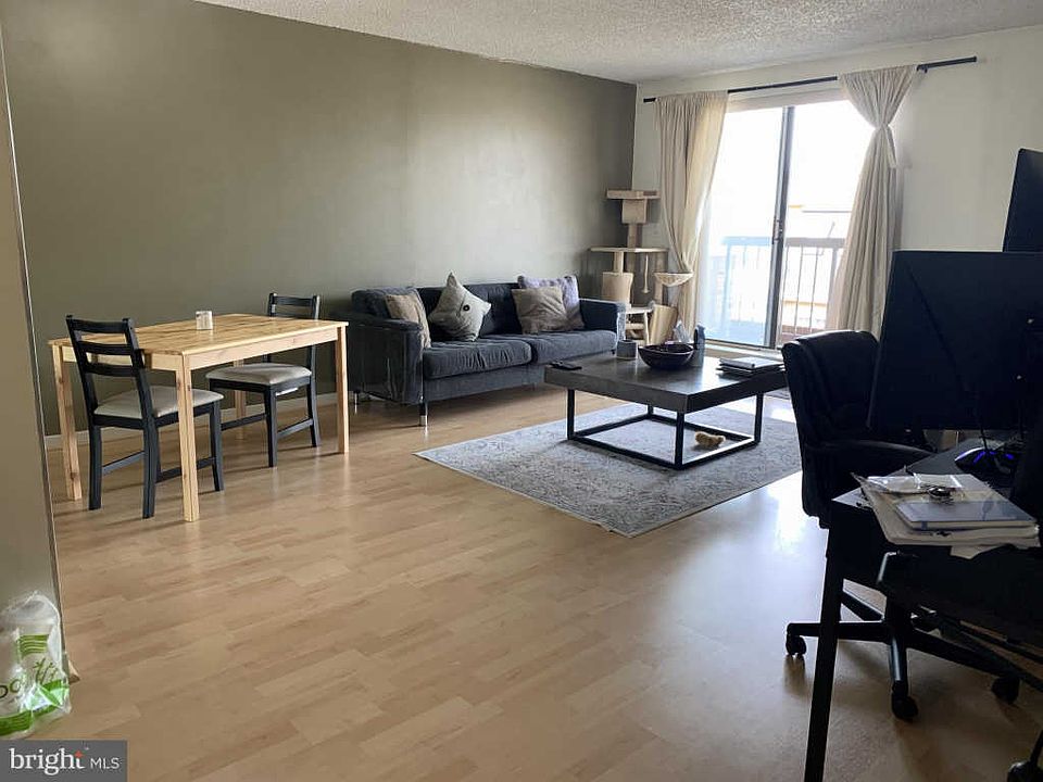 1st image of 200 Lombard St #634