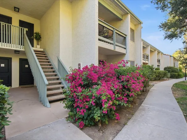 23663 Park Capri Unit 110, Calabasas, CA 91302