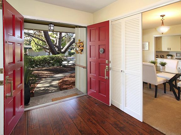 3rd image of 275 Beach Pines Dr