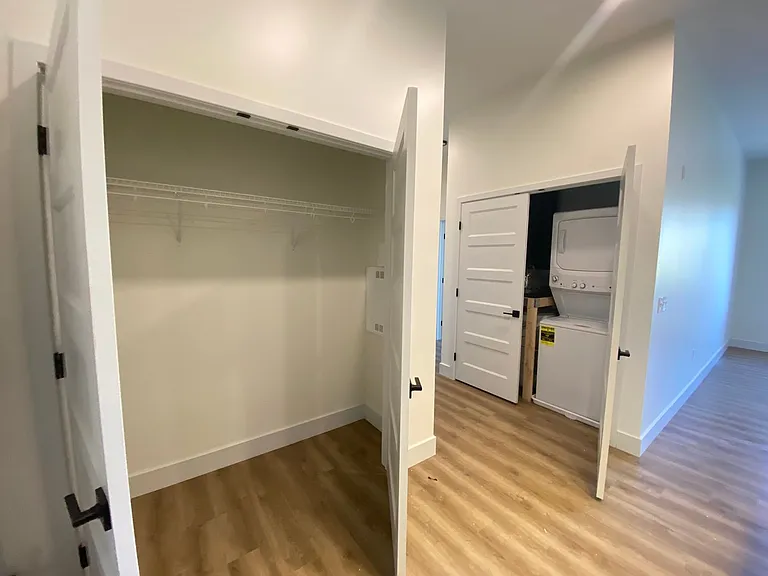 One Park Apartments — Photo 134