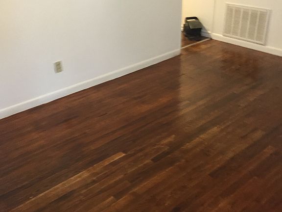 4th image of 4106 Jones Blvd