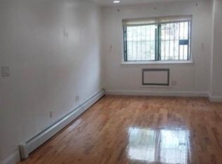 1046 Leland Ave, Bronx, NY 10472