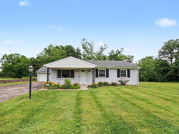 2nd image of 3162 Ebenezer Rd