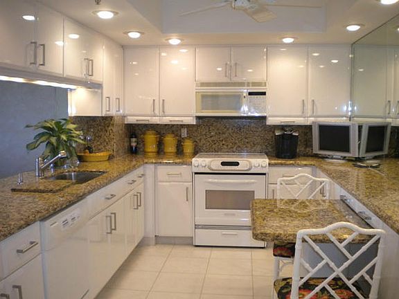 4th image of 4740 S Ocean Blvd APT 1012