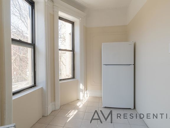 3rd image of 407 Ocean Ave #C