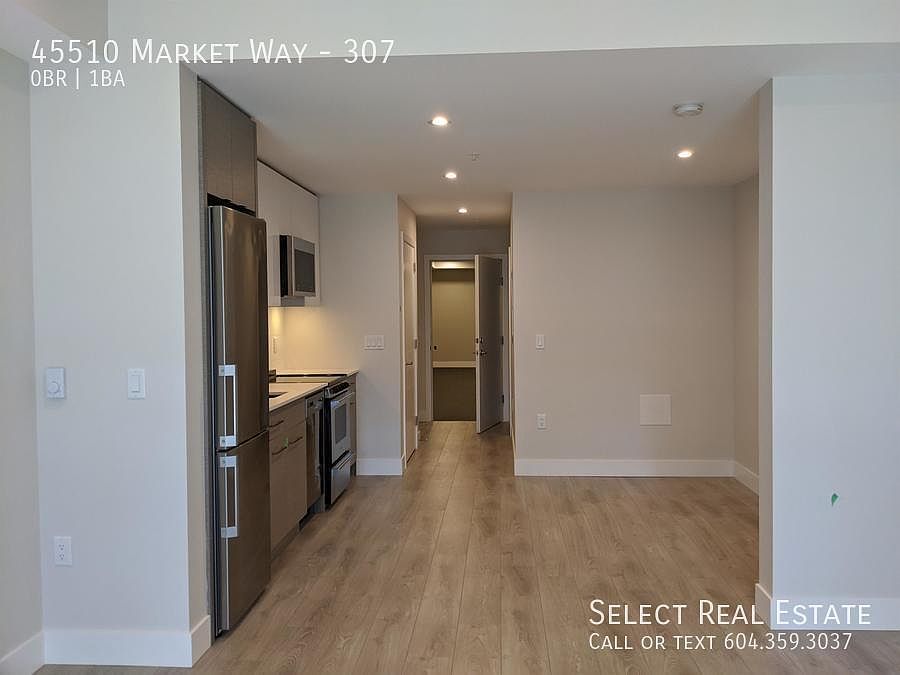 2nd image of 45510 Market Way #307