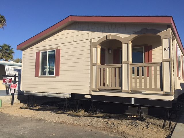 2nd image of 102 Havenview Ln