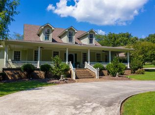 100 Stovall Cv, Trenton, TN 38382