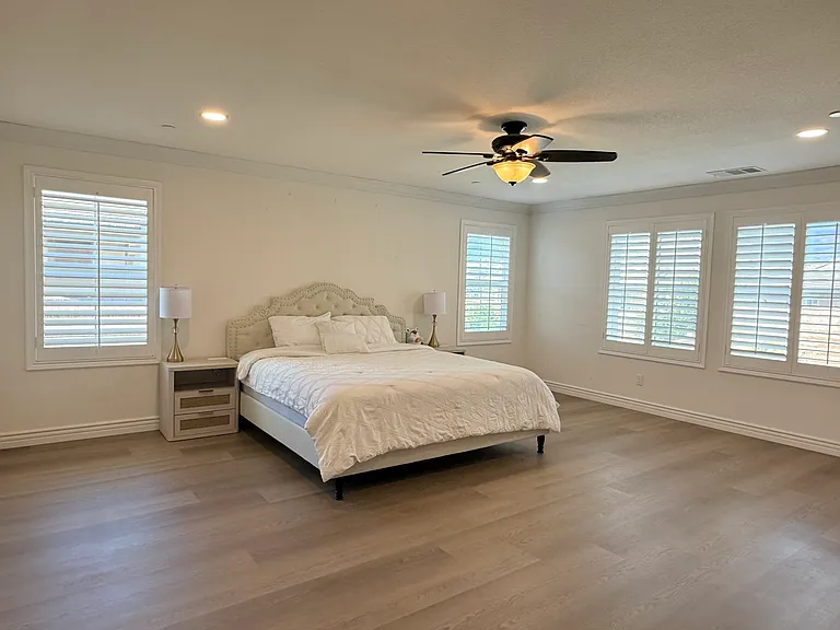 Cascade Dr — Photo 5