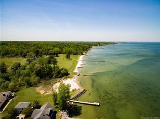 65 Rivers Edge Ln, Saluda, VA 23149