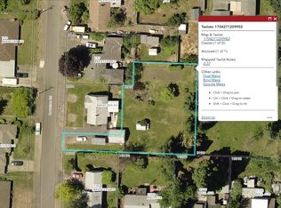 733 Berntzen Rd #1 & 2, Eugene, OR 97402